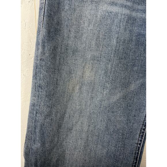 Lucky Brand Bell Bottom Jeans Flared Raw Hem Distressed Light Wash Womens Size 4 - Picture 7 of 8
